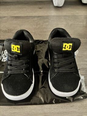 DC Kids Black Sneakers with Yellow Logo